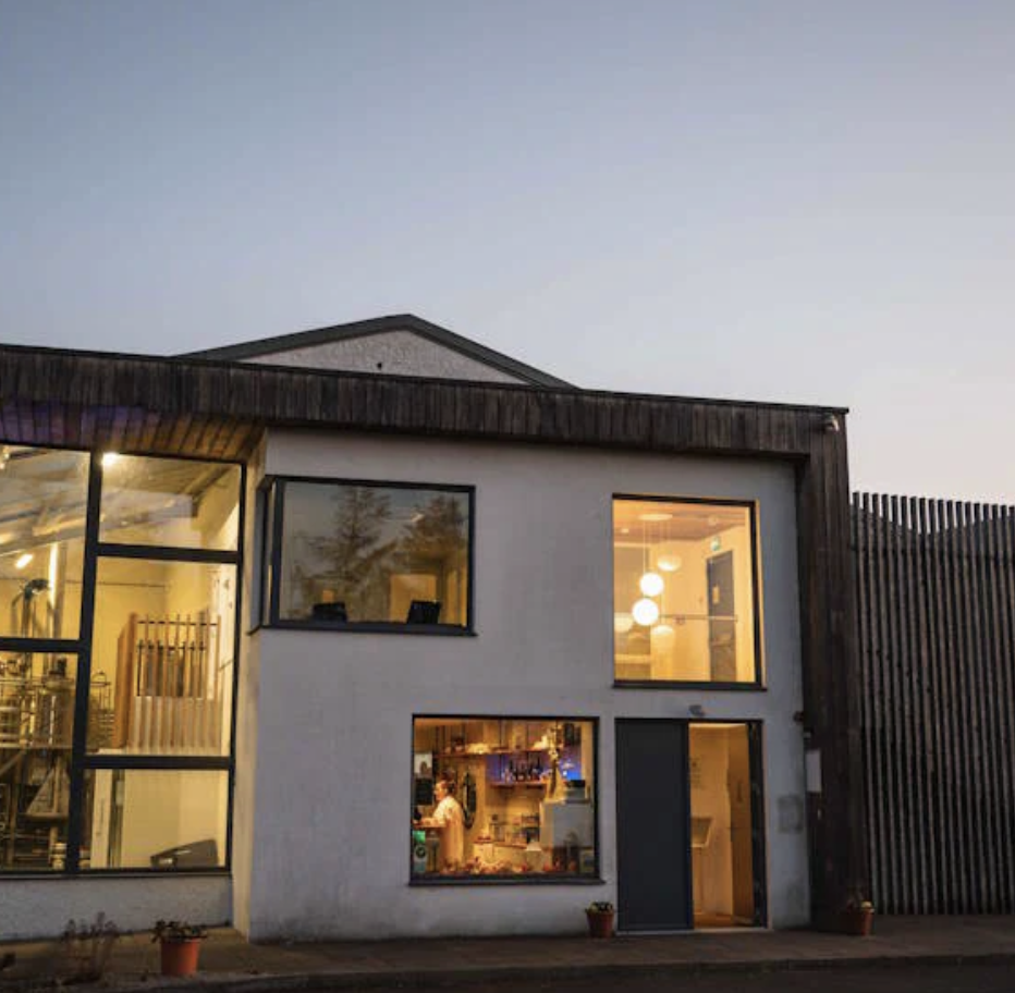 A Ballina Distillery épülete